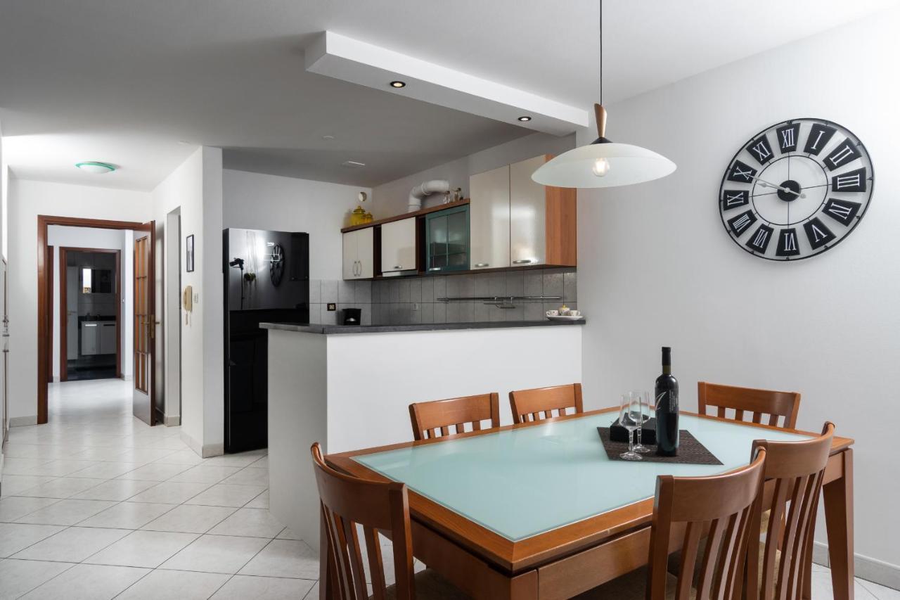 Apartment Horizon Split Bagian luar foto